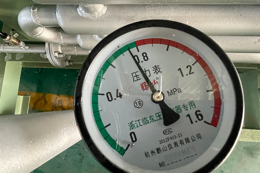 Jednostka produkcyjna wodoru z rozkładem amoniaku kwadratowego