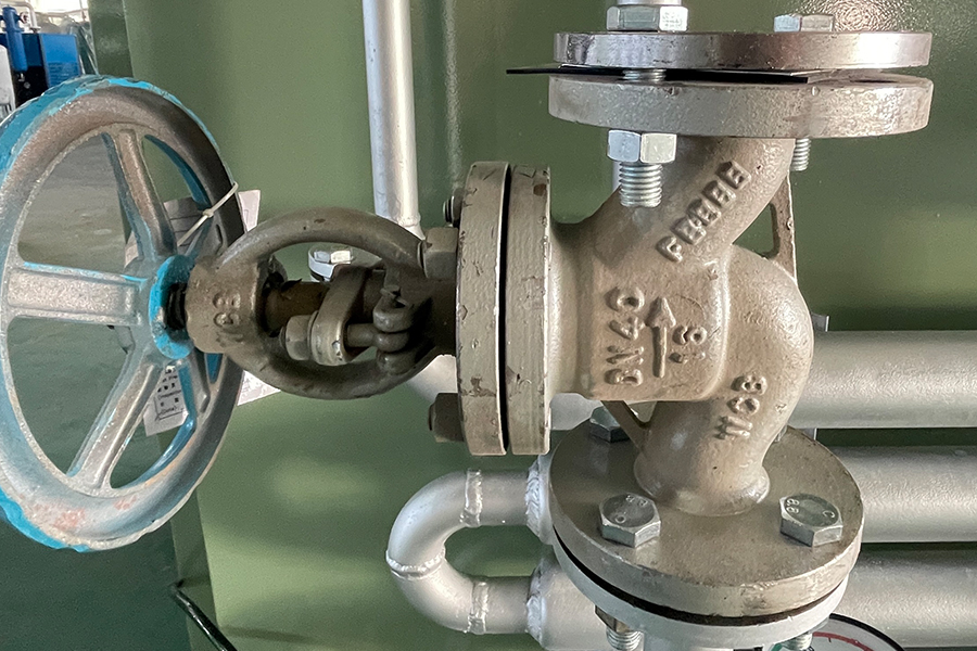 Jednostka produkcyjna wodoru z rozkładem amoniaku kwadratowego