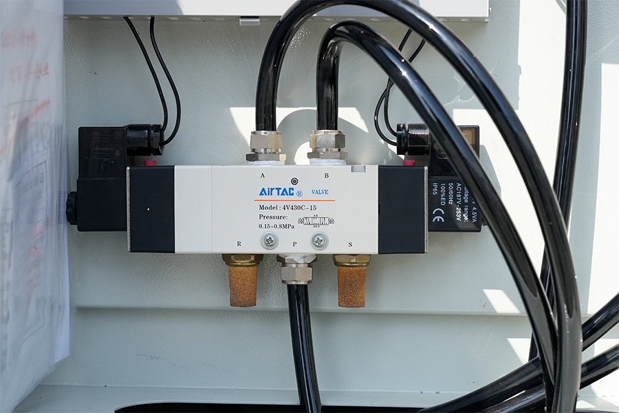 Podwozie typu skrzyniowego, generator azotu PSA